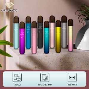 CLSC Τέσσερις γενιές αντικαταστάσιμων ηλεκτρονικών τσιγάρων